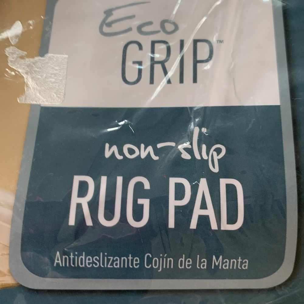 NEW Non-Slip Rug Pad - Picture 2 of 7